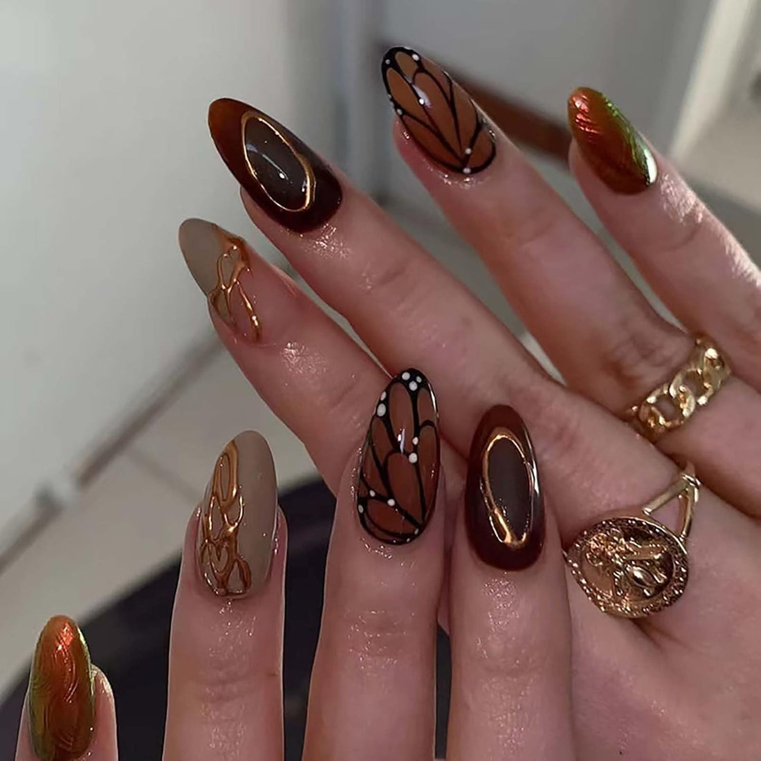 Buttterfly Press on Nails Medium Almond Fake Nails Brown Press on False Nails with Butterfly and Striped Design Fall Nails for Women 24Pcs - All Things Beauty -